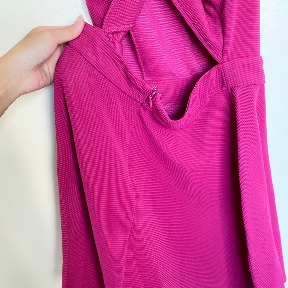 Criss Cross Open Back Dress Forever 21 - Picture 9 of 9